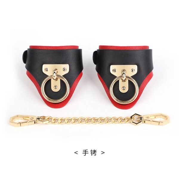 High-grade sm props cowhide bondage handcuffs black and red genuine leather sexy handcuffs foot cuffs sex training adult products - Black and red T-shaped handcuffs
