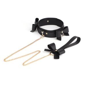 sm props set 5 pieces bow sexy leather whip pvc mouth ball mouth plug female slave traction collar bondage handcuffs - Black collar